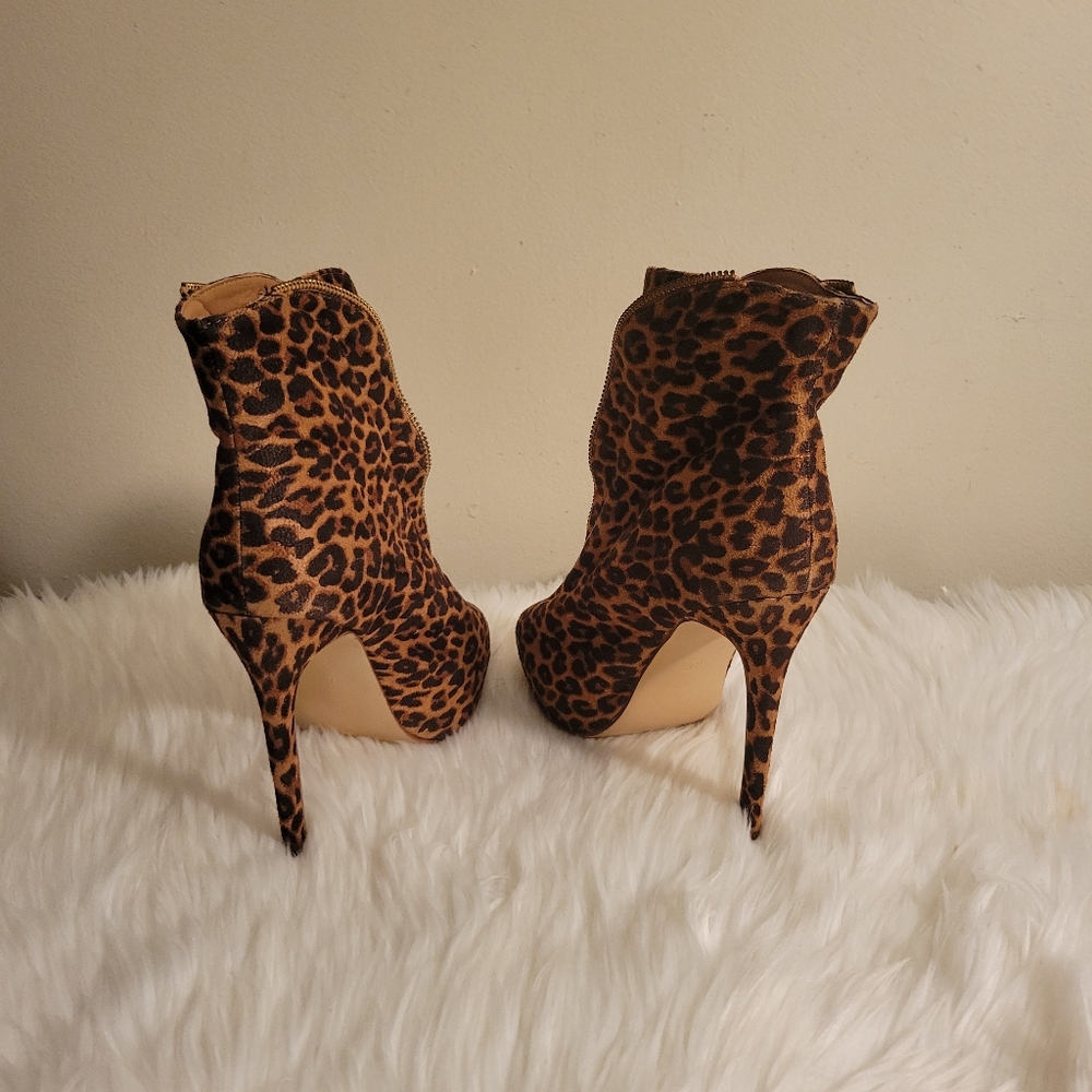 Booties - Picture 4 of 5